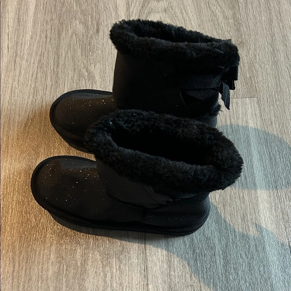 KRABOR Kids Black Glitter Boots
